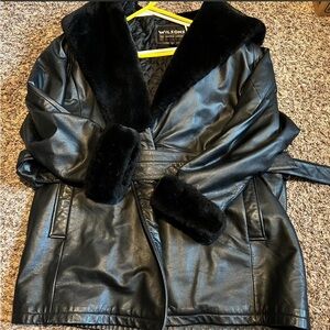 Wilson Black Leather Women's Jacket with Plush Trim